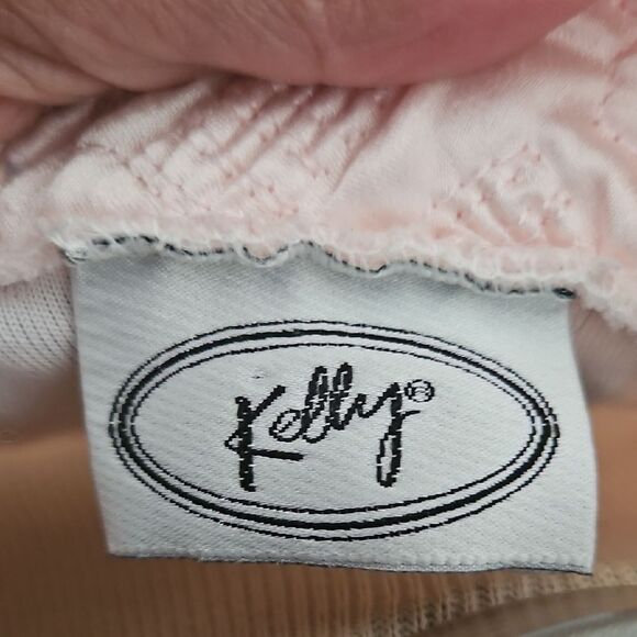 Elegant Pink Women's Robe - Picture 2 of 16